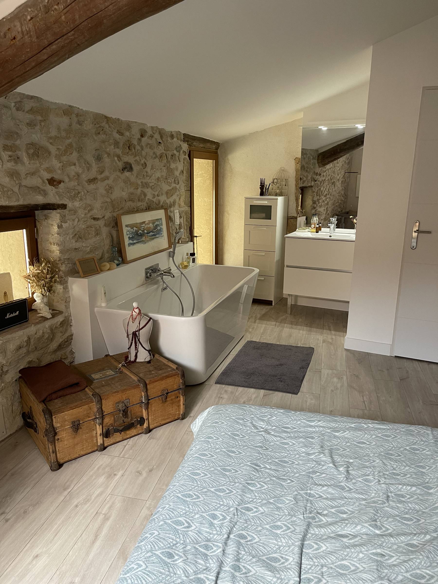 Transformation de combles en suite parentale sur Saint-Victor-Lacoste