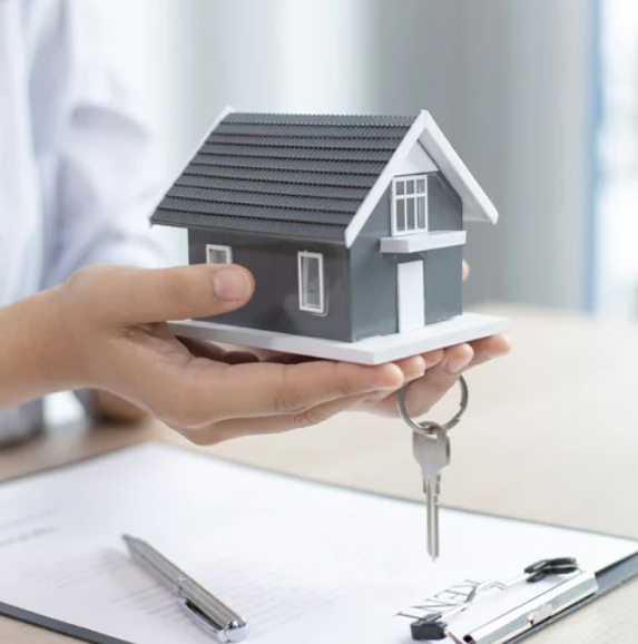 Architecte d'intérieur avant d'emménager sur Monteux dans le Vaucluse