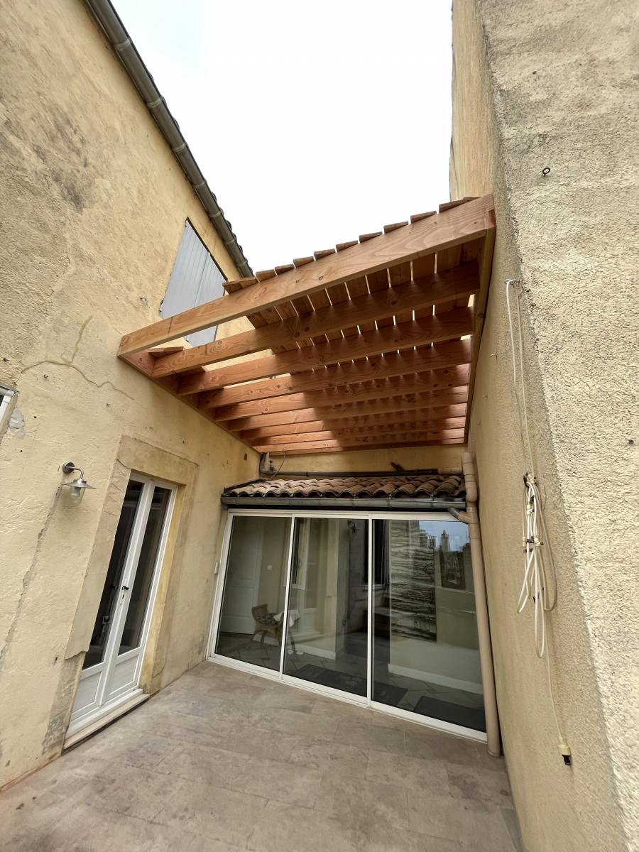 Création d'une terrasse Cur chateauneuf du Pape 